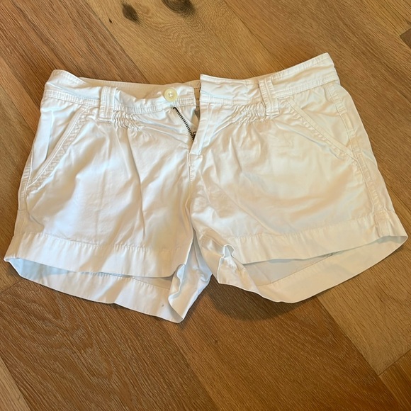 Old Navy Pants - Old Navy mid-rise Shorts